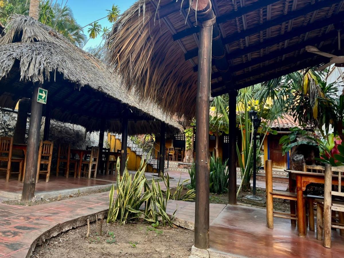 Hotel Rancho Escondito Puerto Escondido  Exteriör bild
